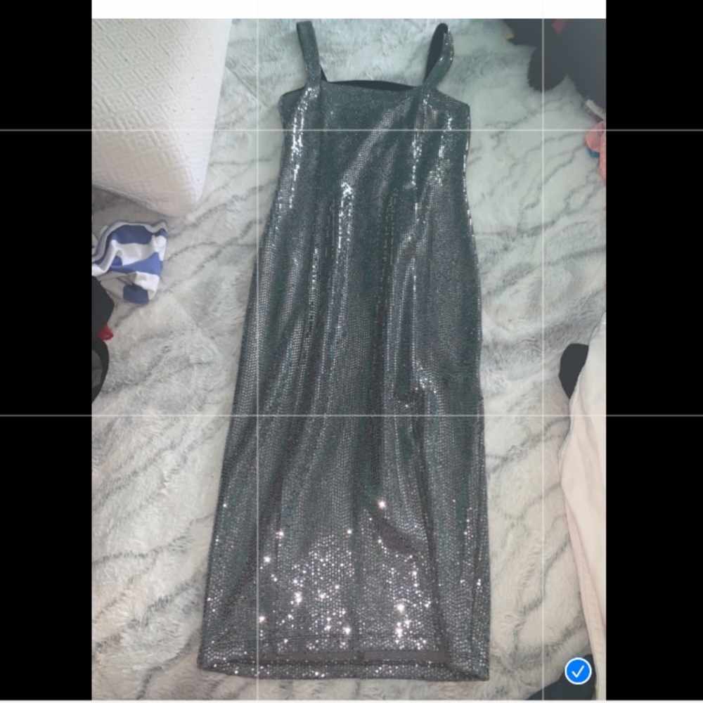 It’s really cute I never wore it